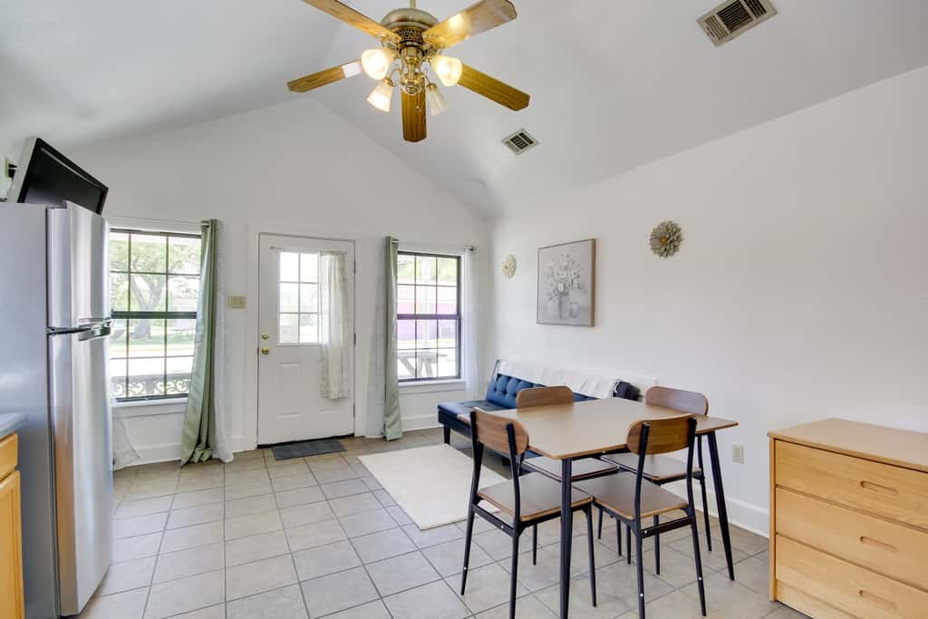 Biloxi Resort Cottage w/ Pool & Lake Access!