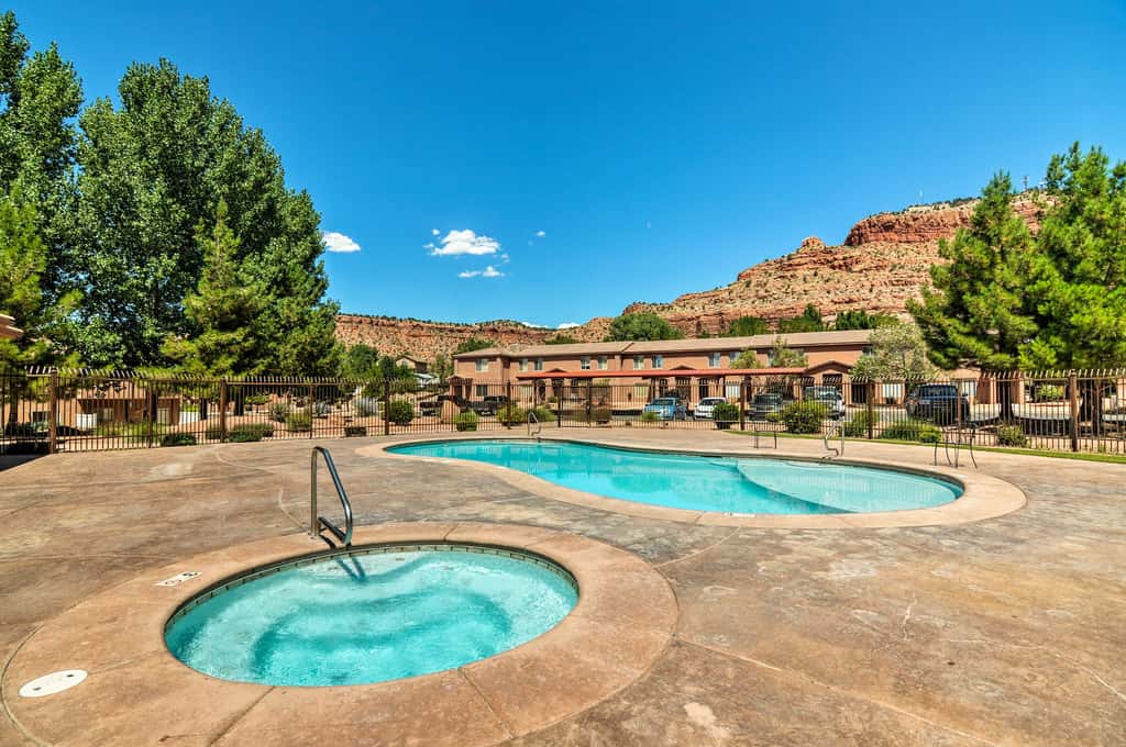 Kanab Condo w/ Pool & AC < 1 Mi to Attractions!