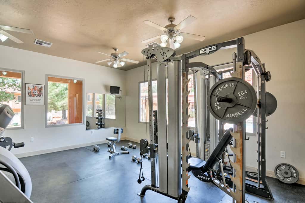 Kanab Condo w/ Pool & AC < 1 Mi to Attractions!