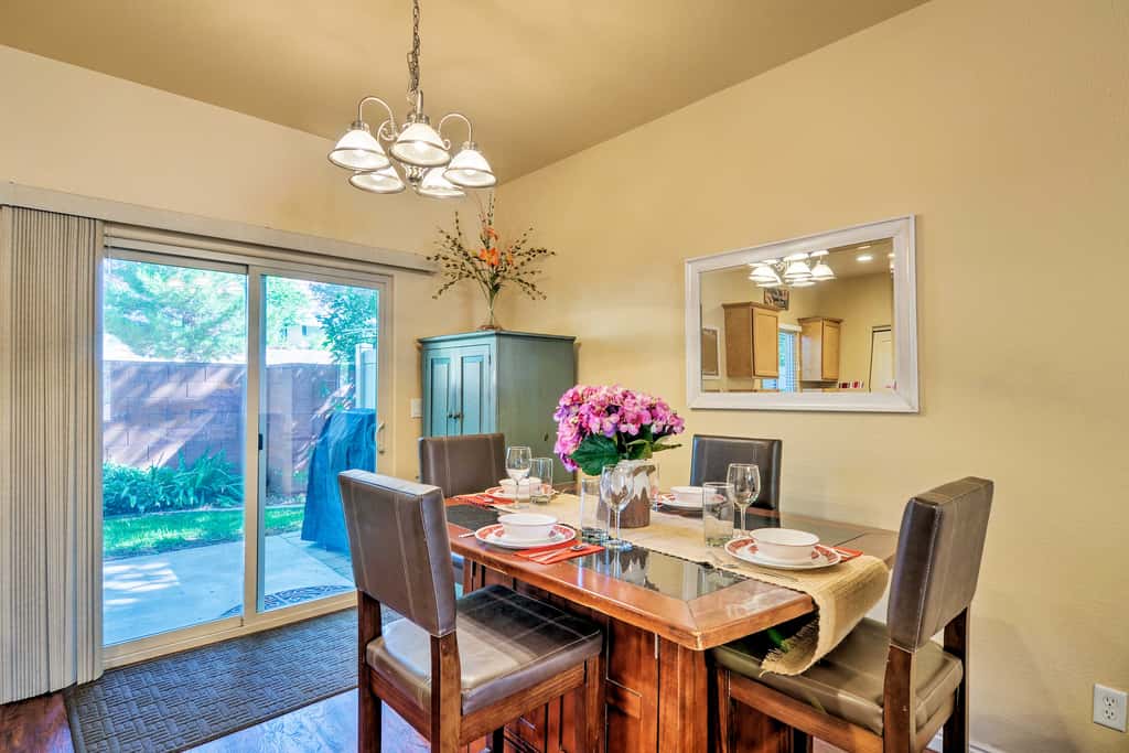 Kanab Condo w/ Pool & AC < 1 Mi to Attractions!