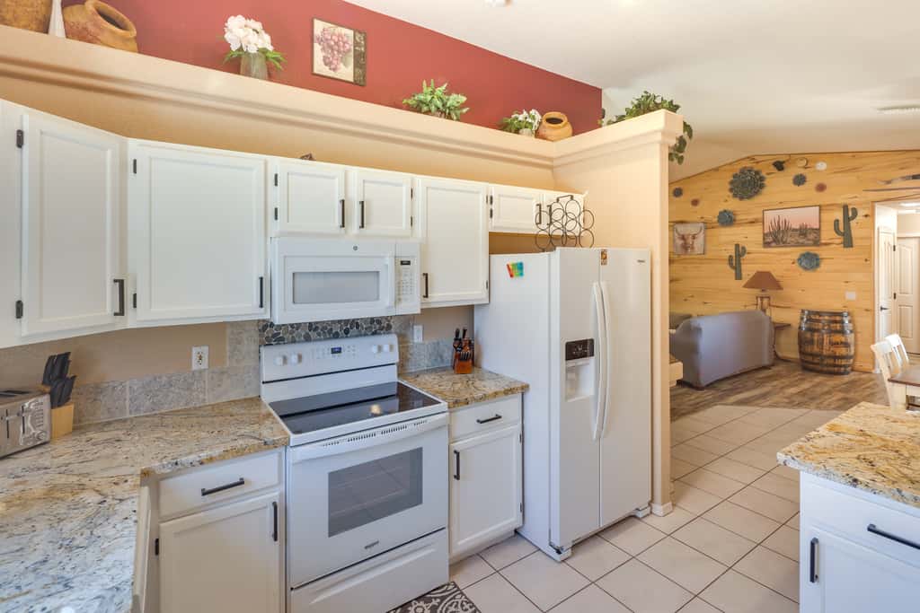 Lovely Bullhead City Retreat w/ Pool and Hot Tub