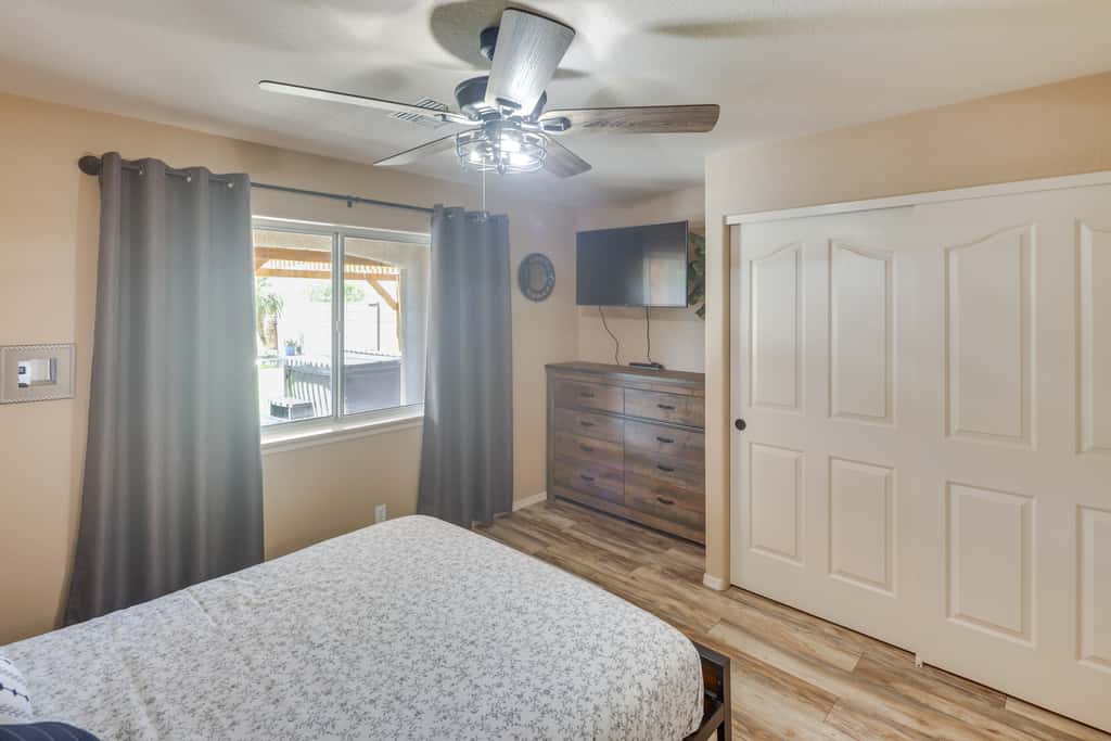Lovely Bullhead City Retreat w/ Pool and Hot Tub