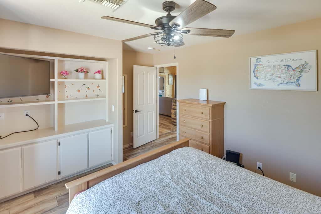 Lovely Bullhead City Retreat w/ Pool and Hot Tub