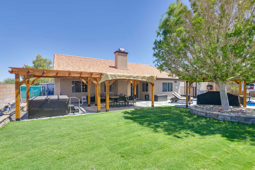Lovely Bullhead City Retreat w/ Pool and Hot Tub