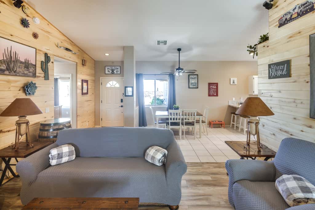 Lovely Bullhead City Retreat w/ Pool and Hot Tub