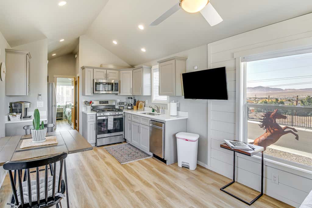 Bullhead City Vacation Rental w/ Resort Pool!