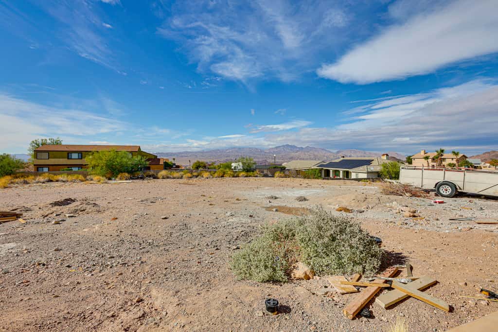 7 Mi to Golf: Mtn-View Retreat in Bullhead City