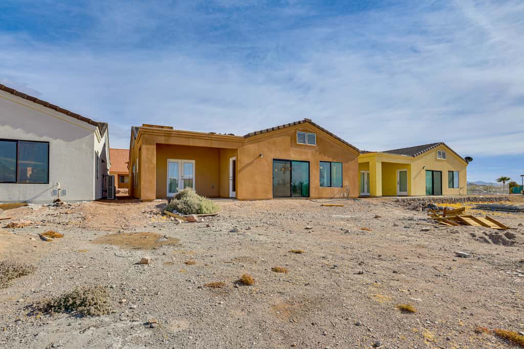 7 Mi to Golf: Mtn-View Retreat in Bullhead City