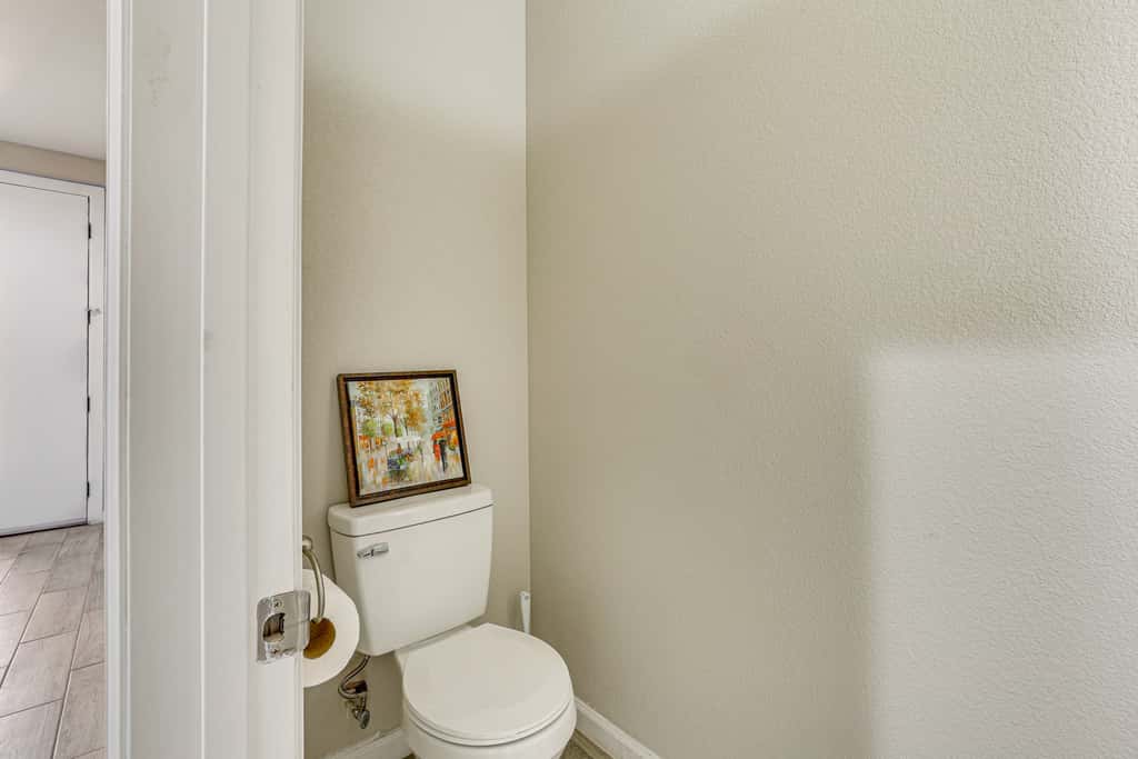 7 Mi to Golf: Mtn-View Retreat in Bullhead City