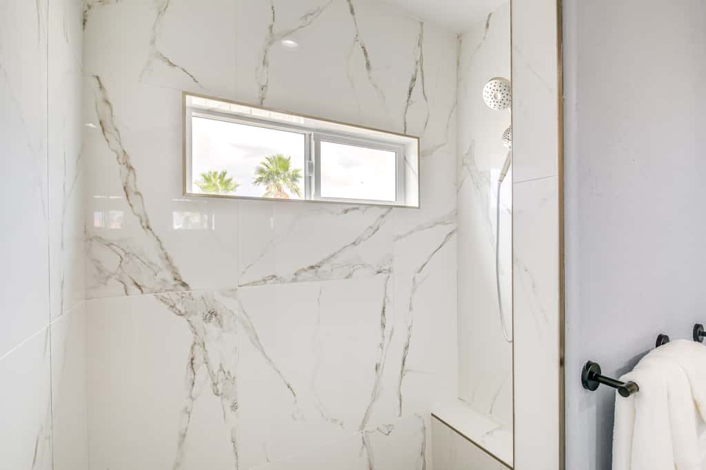 4 Mi to Casinos: Mtn-View Home in Bullhead City!