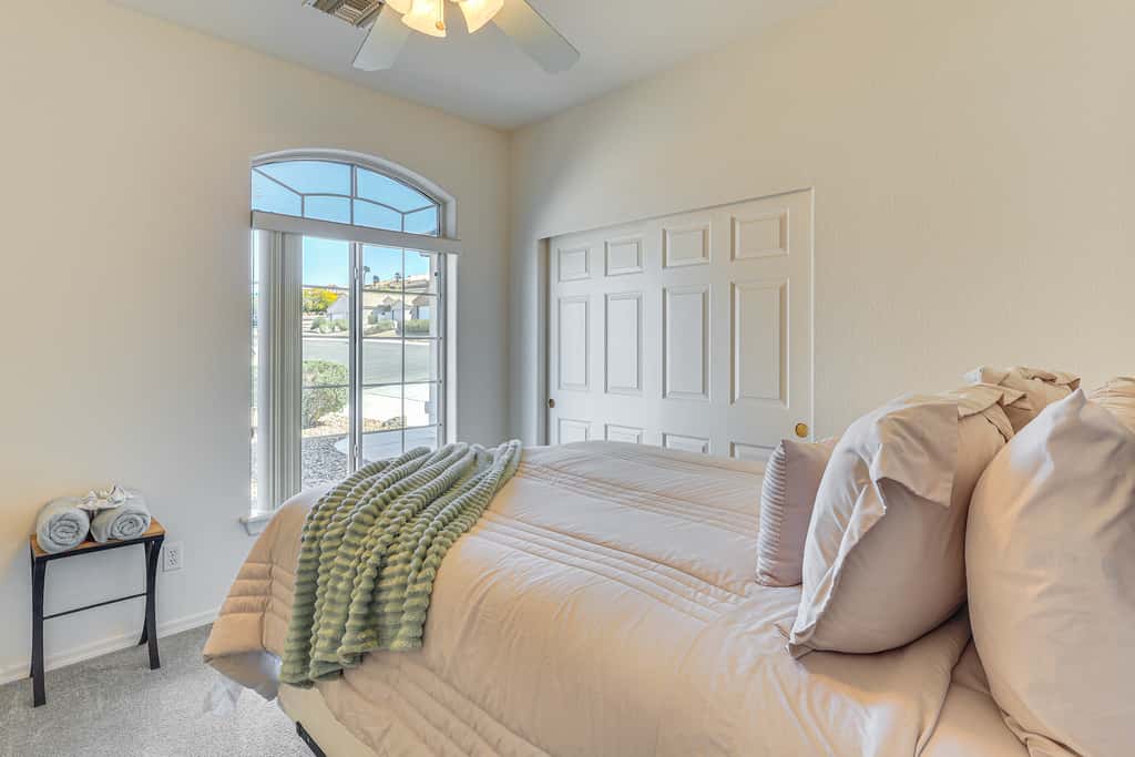 Desert Getaway w/ Serene Views in Bullhead City!