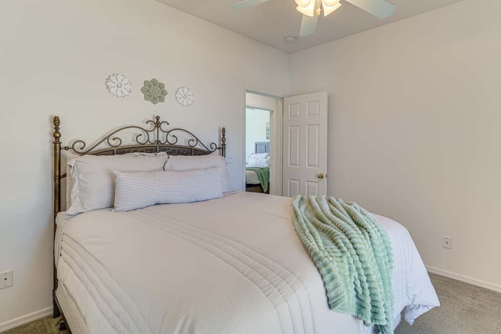 Desert Getaway w/ Serene Views in Bullhead City!