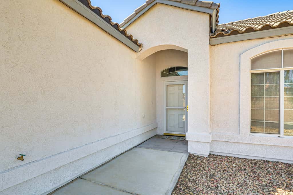 Desert Getaway w/ Serene Views in Bullhead City!