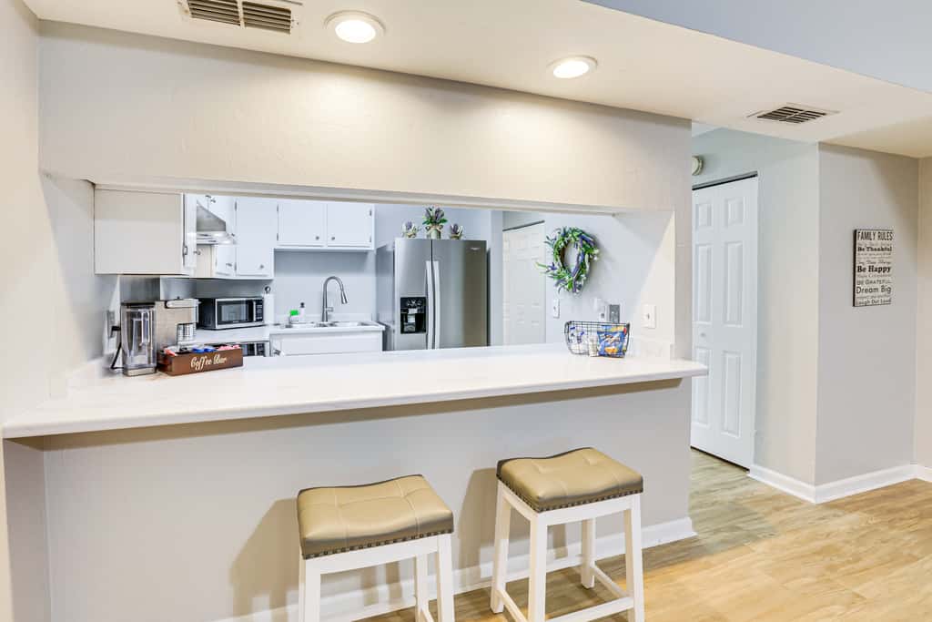 Updated Tallahassee Townhome: 3 Mi to Downtown!