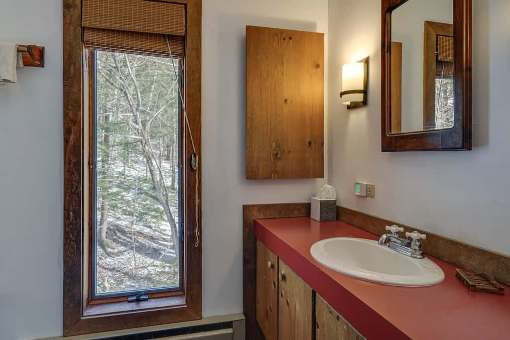 Near Okemo & Killington: Home w/ Sauna & Fireplace