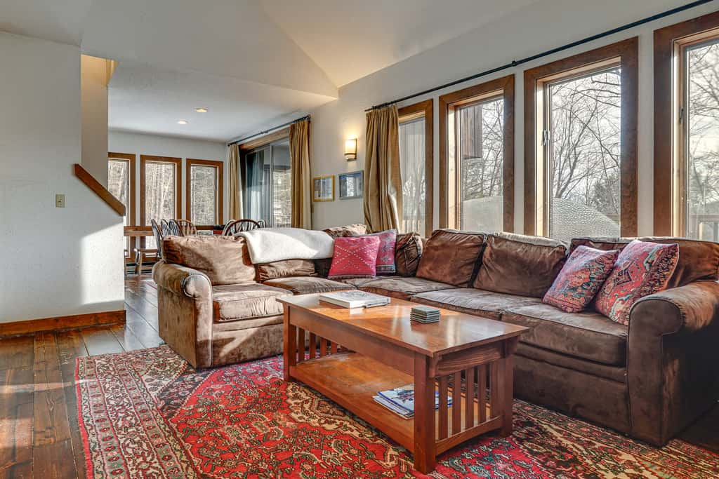 Near Okemo & Killington: Home w/ Sauna & Fireplace