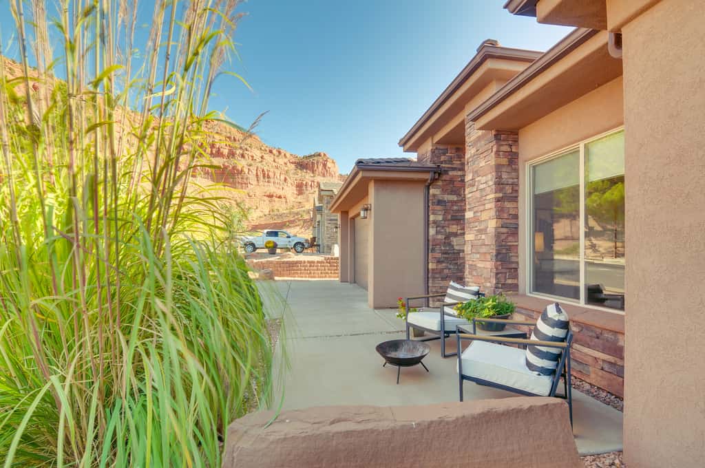 Zion Area Home w/ Scenic Views & Private Hot Tub!