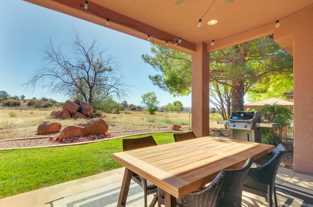 Zion Area Home w/ Scenic Views & Private Hot Tub!