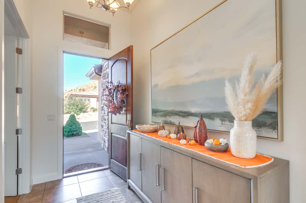 Zion Area Home w/ Scenic Views & Private Hot Tub!
