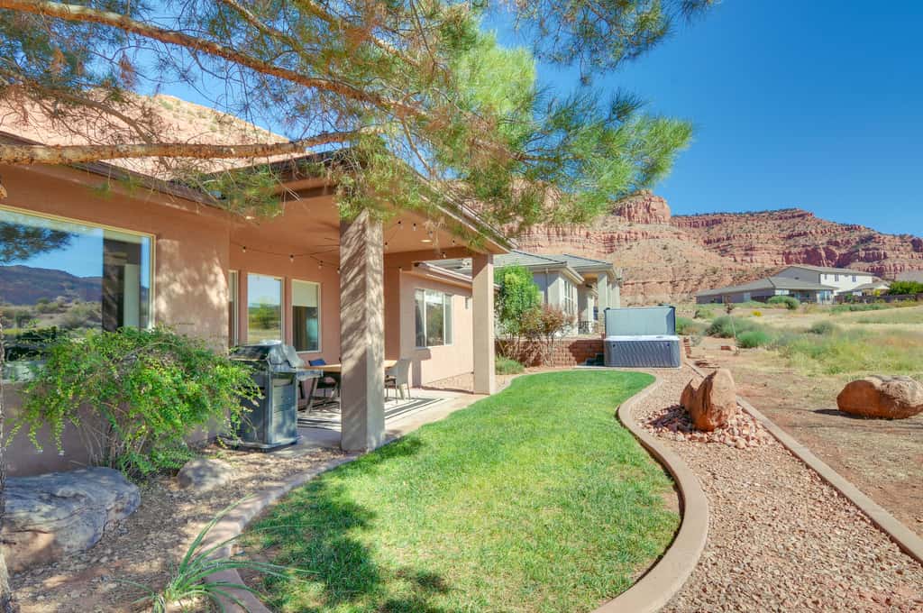 Zion Area Home w/ Scenic Views & Private Hot Tub!