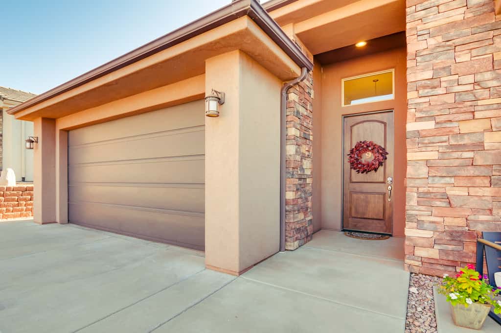 Zion Area Home w/ Scenic Views & Private Hot Tub!