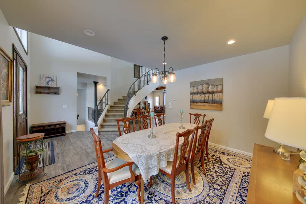 Expansive Group Lake House w/ Private Hot Tub!