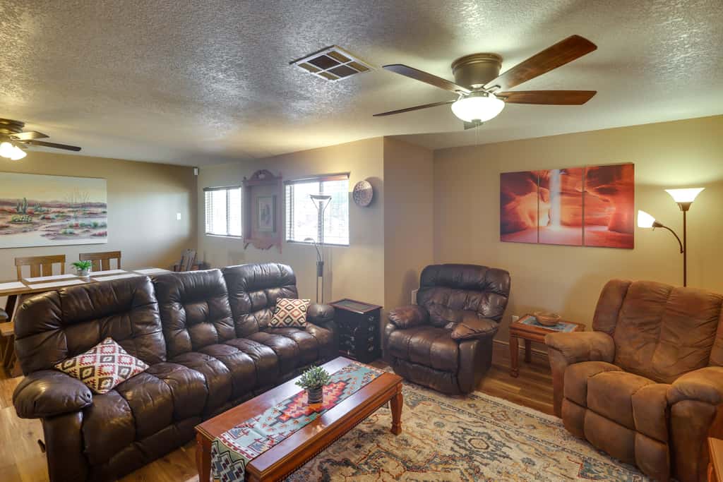 Dog-Friendly Bullhead City Home - Walk to River!
