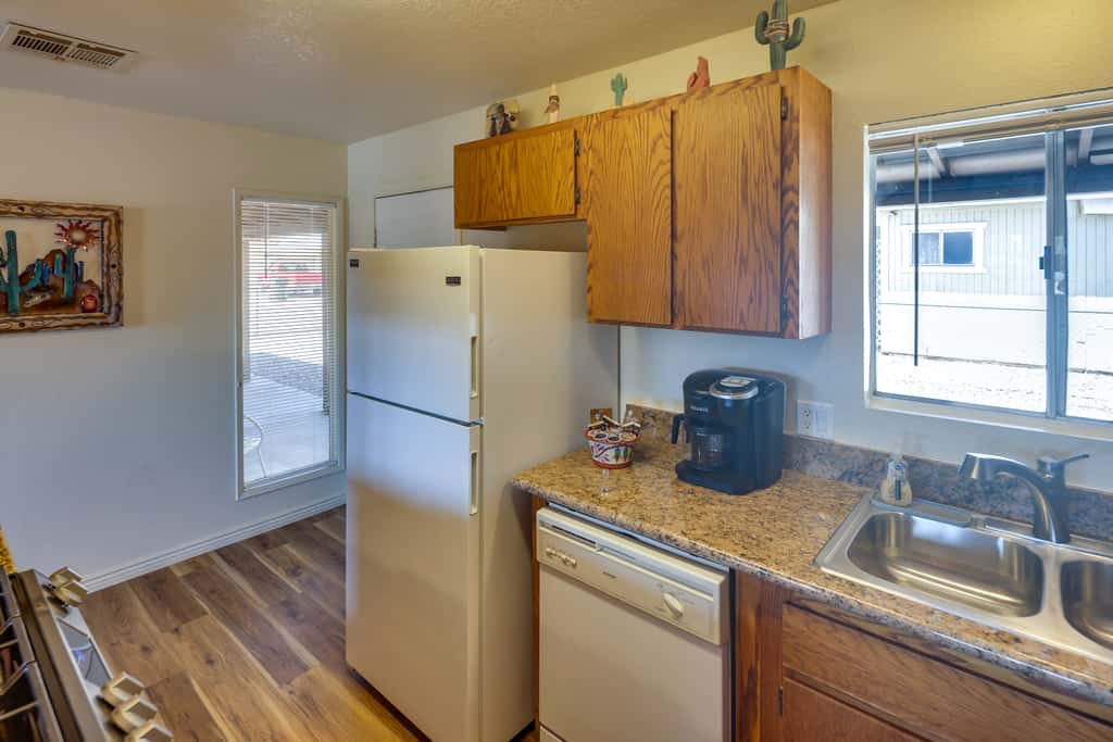 Dog-Friendly Bullhead City Home - Walk to River!