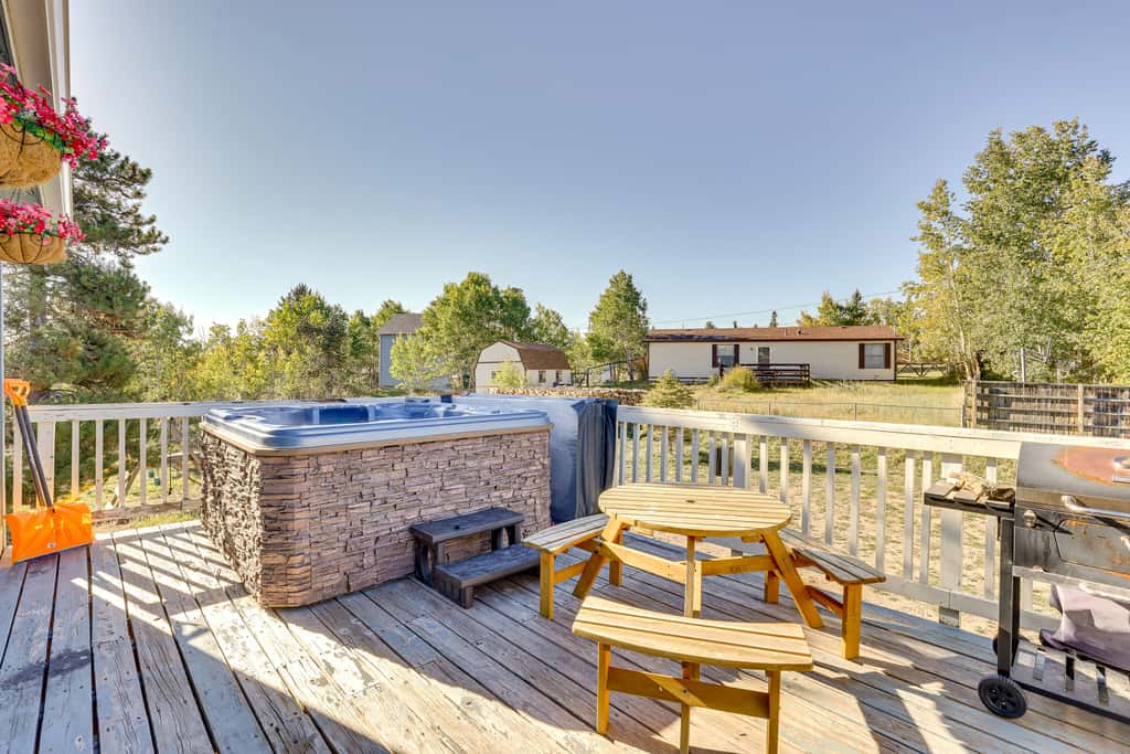 2023010592 Fairplay Home w/ Hot Tub & Fireplace!