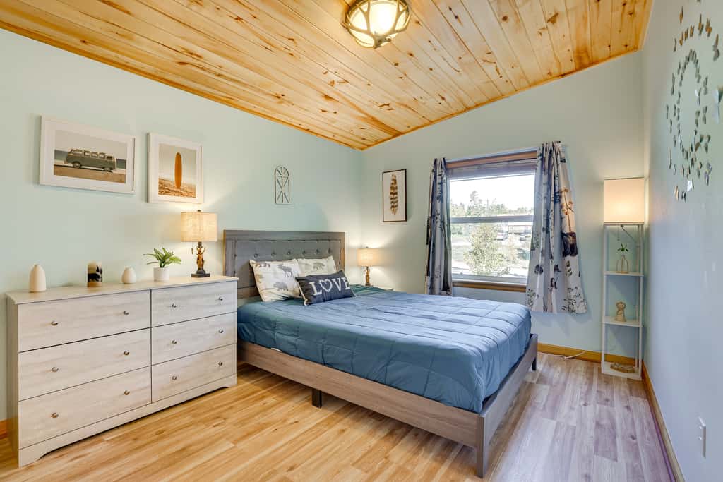 2023010592 Fairplay Home w/ Hot Tub & Fireplace!