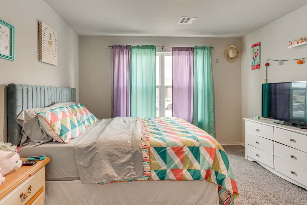 Families w/ Pets Welcome! Home 22 Mi to Dtwn OKC