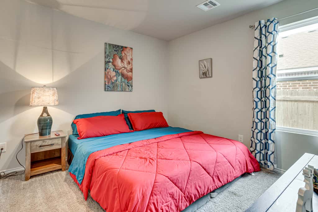 Families w/ Pets Welcome! Home 22 Mi to Dtwn OKC