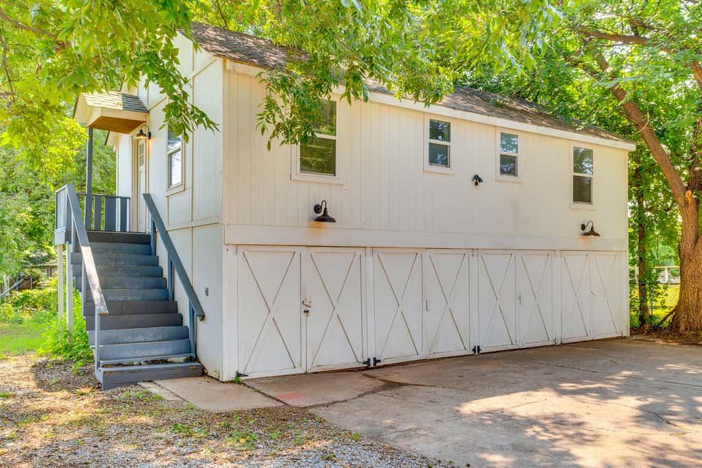 Cozy Studio in Heart of OKC Plaza District!