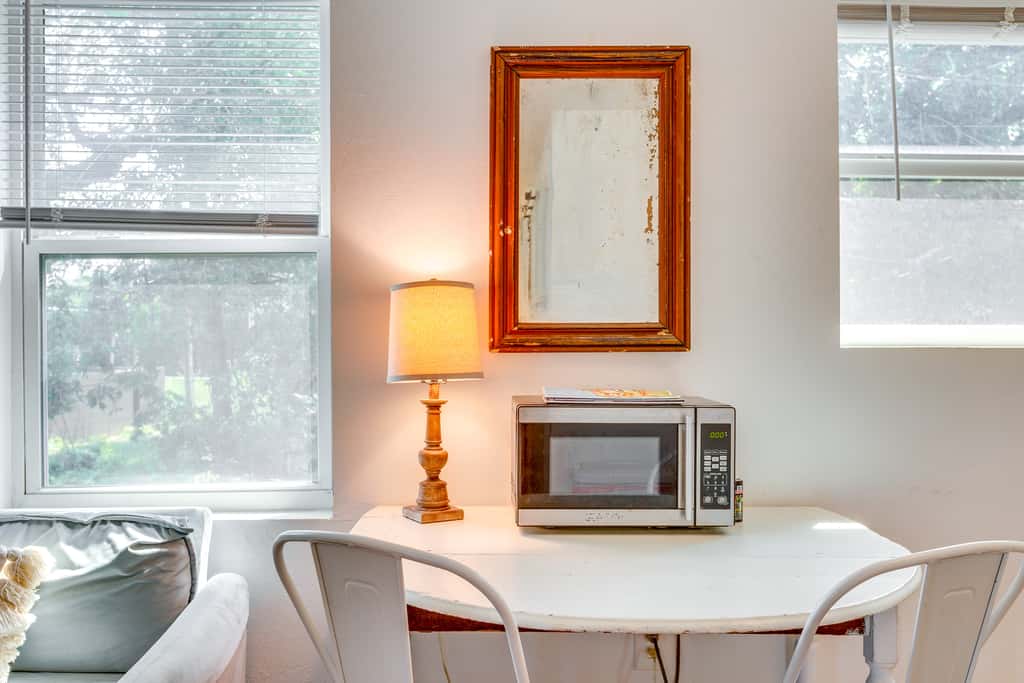 Cozy Studio in Heart of OKC Plaza District!