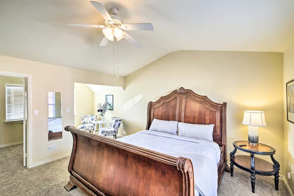 Walk to Lake + Pool Access! Family Gem in Afton