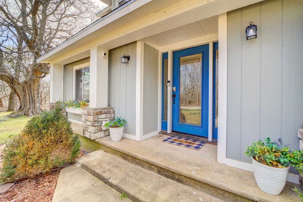 Game Room + Large Backyard: Afton Home!
