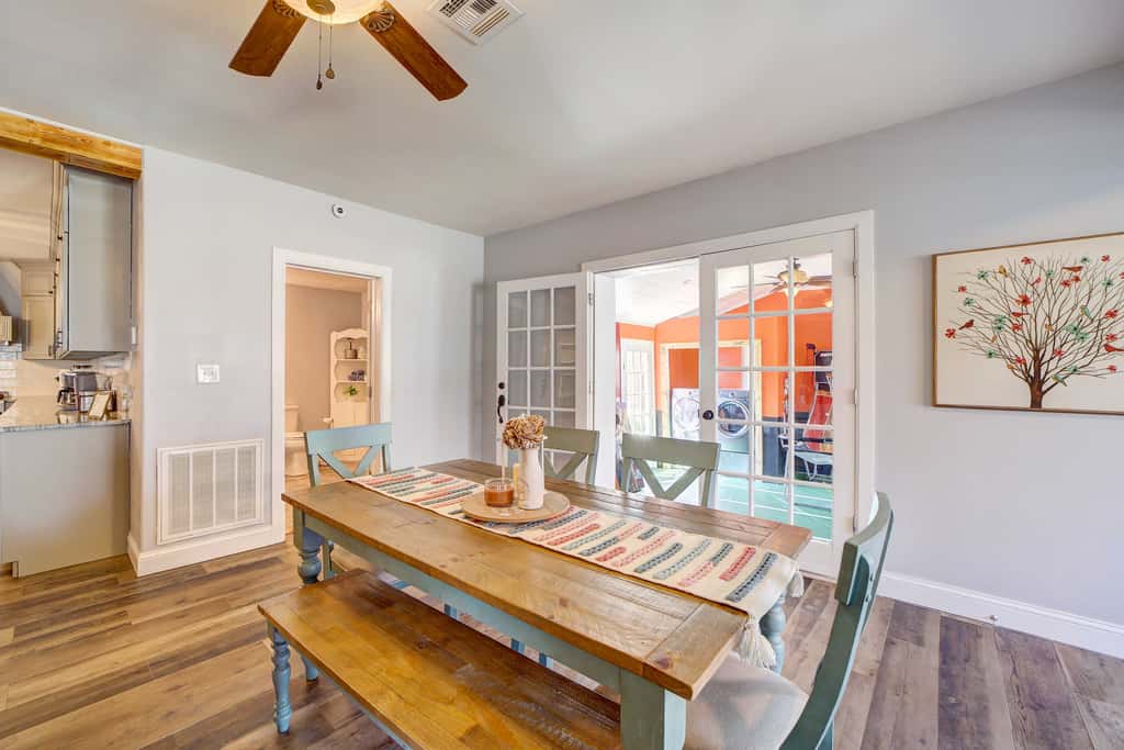 Game Room + Large Backyard: Afton Home!