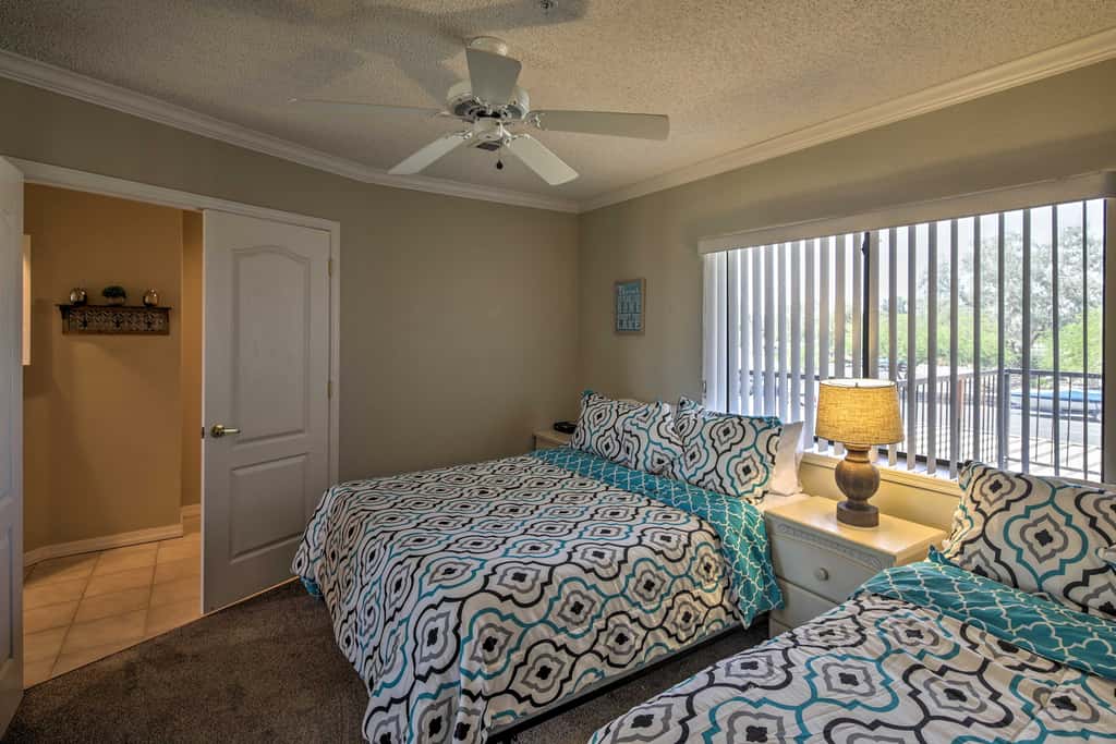 Lake Havasu Getaway w/ Golf Course & Lake Views!
