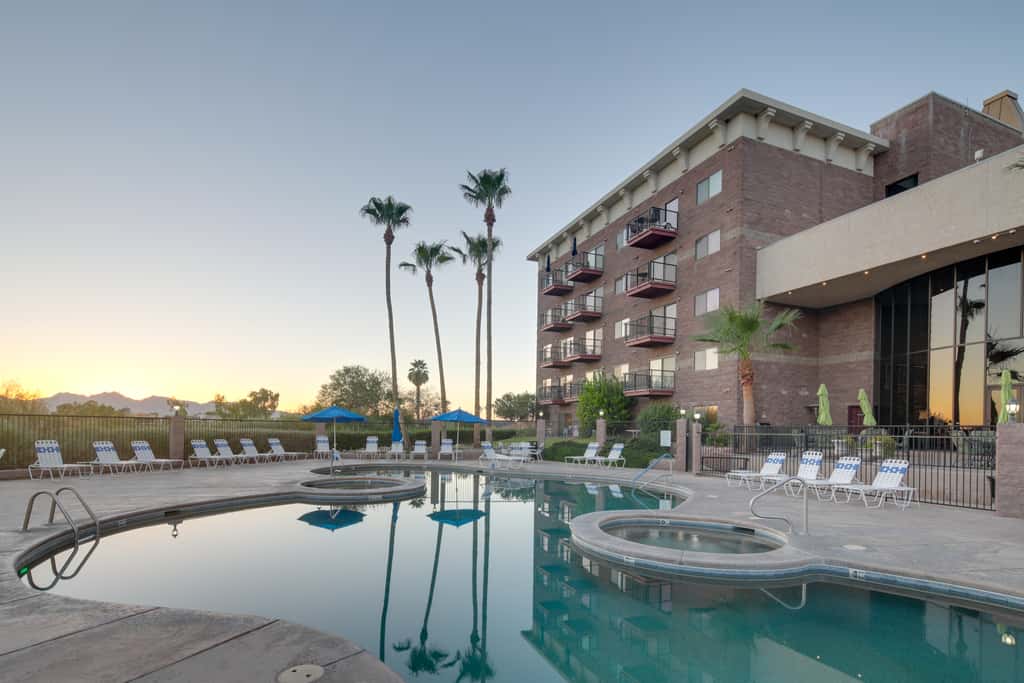 Lake Havasu Getaway w/ Golf Course & Lake Views!