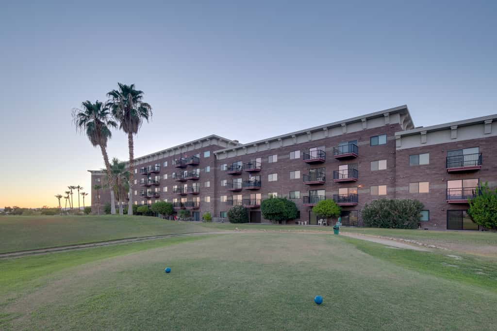 Lake Havasu Getaway w/ Golf Course & Lake Views!