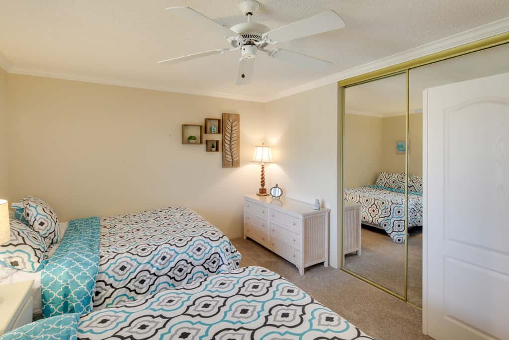 Lake Havasu Getaway w/ Golf Course & Lake Views!
