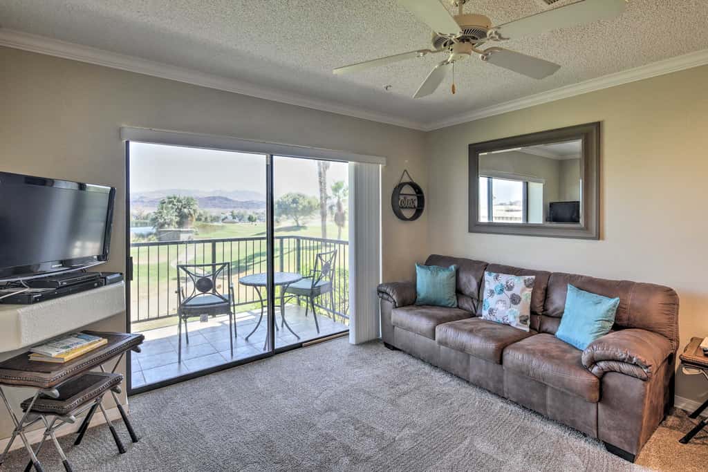Lake Havasu Getaway w/ Golf Course & Lake Views!