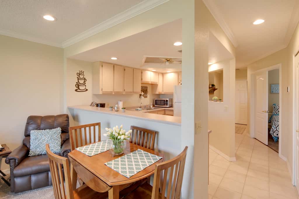 Lake Havasu Getaway w/ Golf Course & Lake Views!