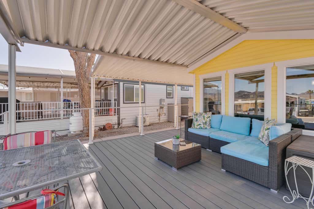 Steps to Beach: Lake Havasu City Home w/ Grill!