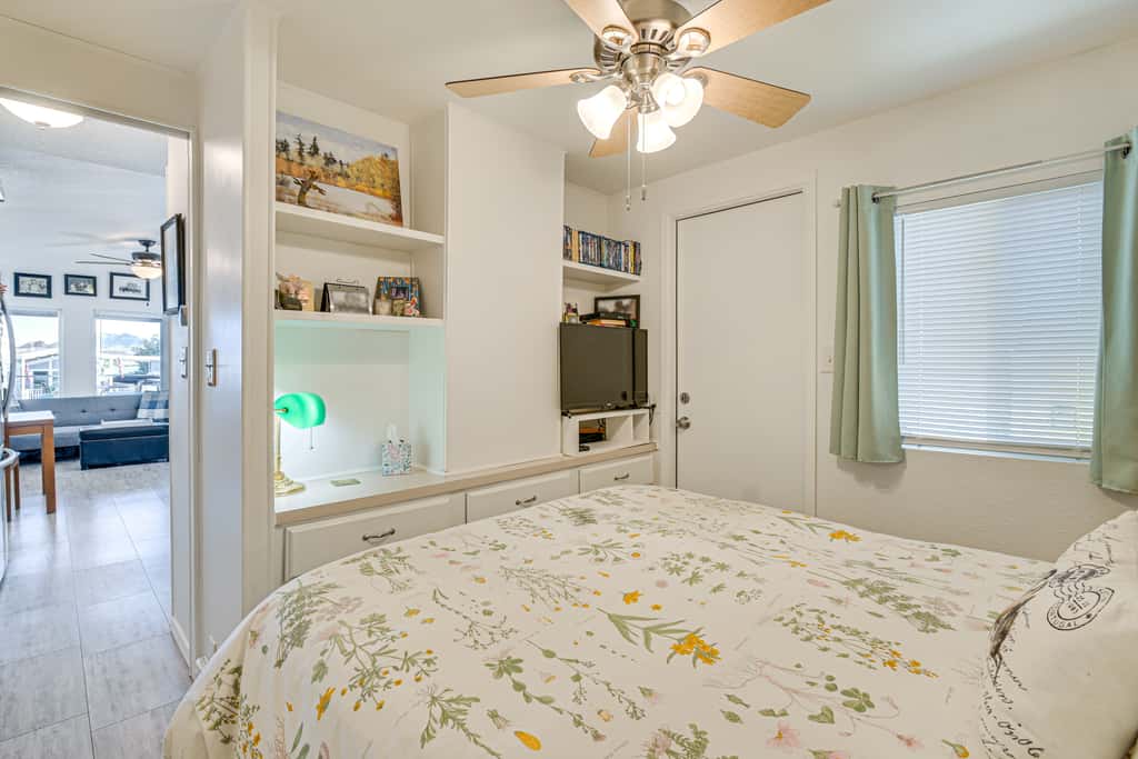 Steps to Beach: Lake Havasu City Home w/ Grill!