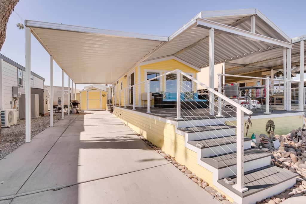 Steps to Beach: Lake Havasu City Home w/ Grill!