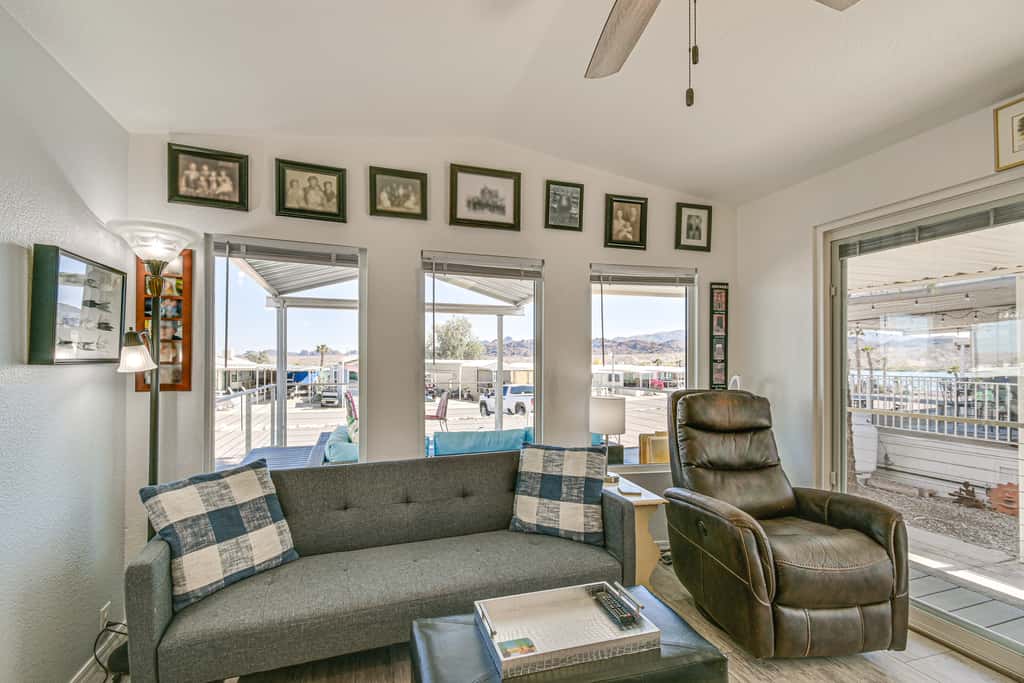 Steps to Beach: Lake Havasu City Home w/ Grill!