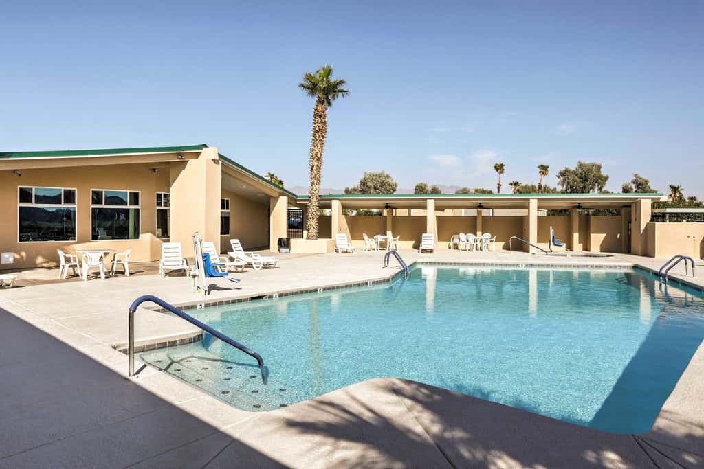Dock & Beach Access: Cozy Lake Havasu City Home!