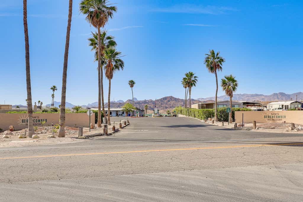 Dock & Beach Access: Cozy Lake Havasu City Home!