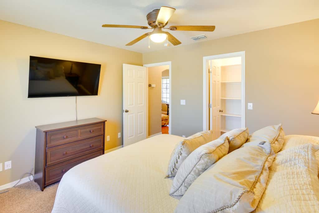 ~ 5 Mi to Beach & Golf: Lake Havasu City Home